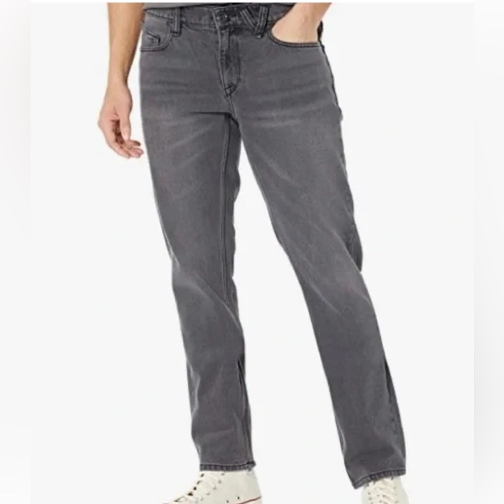 Nwt. Men’s Volcom jeans